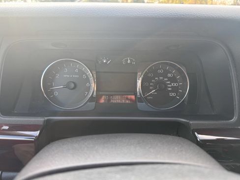 Used 2008 Lincoln MKZ image 17