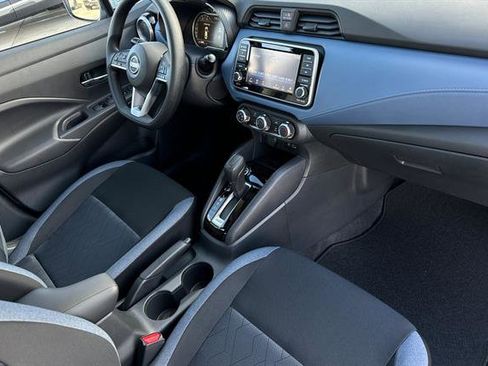 New 2025 Nissan Versa SV image 17