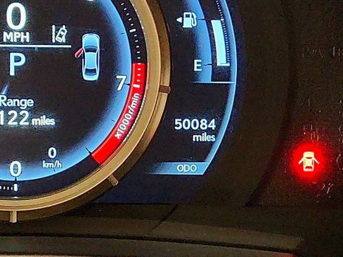 Used 2018 Lexus IS 350 AWD image 16