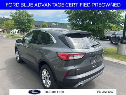 Used 2022 Ford Escape SE w/ Cold Weather Package AWD/4WD image 8