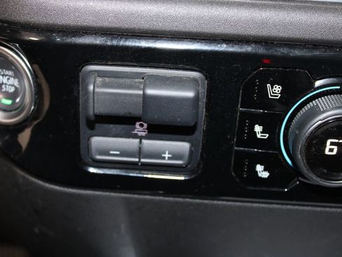 Used 2024 Chevrolet Silverado 1500 LTZ image 30