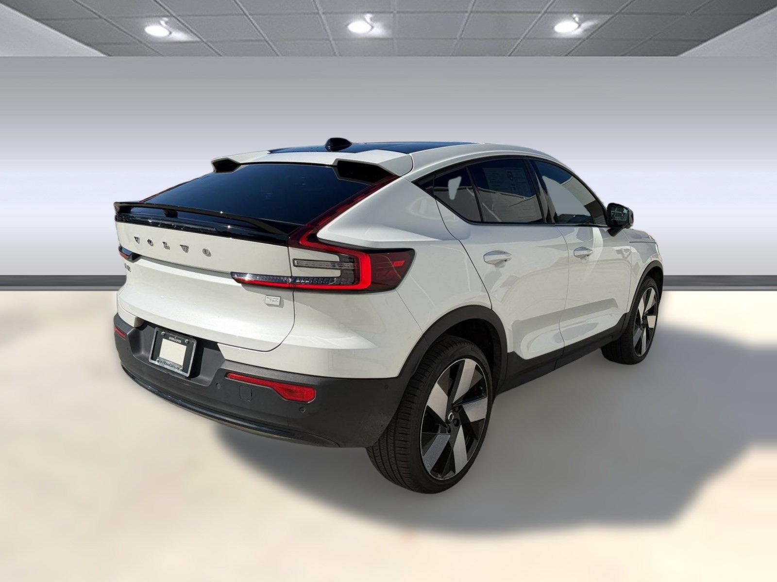 Certified 2023 Volvo C40 P8 Recharge Ultimate AWD/4WD image 9