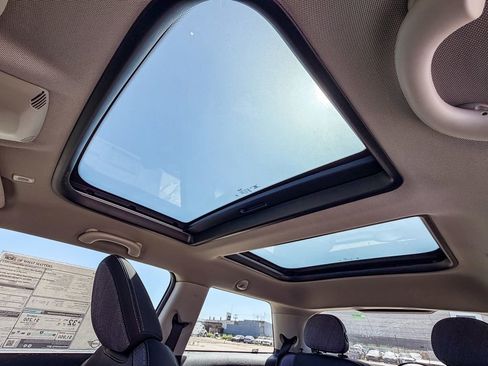 New 2026 MINI Cooper 2-Door Hardtop FWD image 25