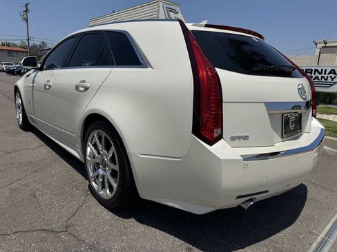 Used 2014 Cadillac CTS V w/ Wood Trim Package RWD image 4