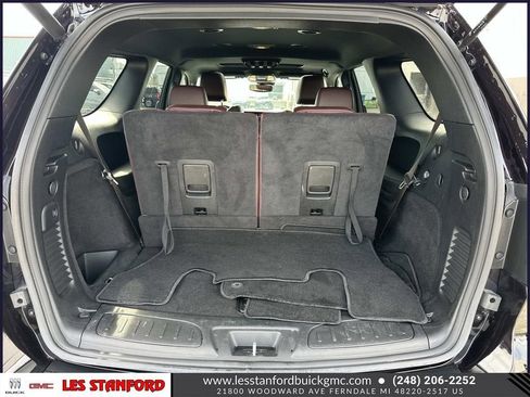 Used 2024 Dodge Durango GT image 11