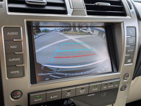 Used 2021 Lexus GX 460 Premium AWD/4WD image 29