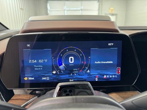 New 2026 Chevrolet Suburban High Country AWD/4WD image 35