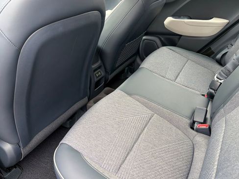 New 2026 Hyundai Venue SEL FWD image 10