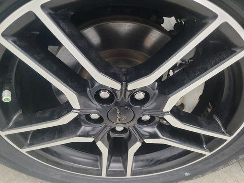 Used 2018 Ford Mustang Convertible w/ Equipment Group 101A RWD image 31