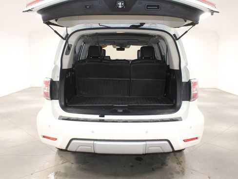 Used 2018 Nissan Armada Platinum w/ Cargo Package image 17
