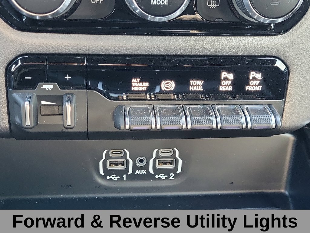 Used 2024 RAM 2500 Lone Star w/ Towing Technology Group AWD/4WD image 28