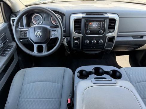 Used 2019 RAM 1500 Classic SLT RWD image 4