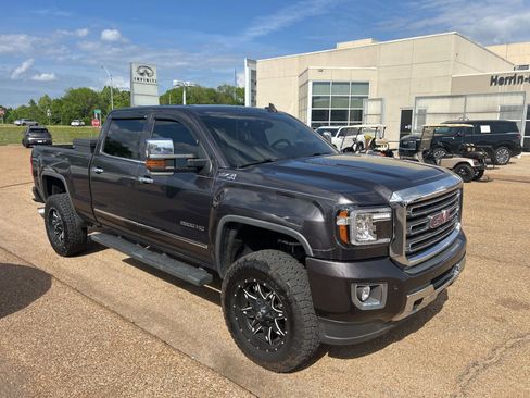 Used 2015 GMC Sierra 2500 SLT w/ Duramax Plus Package image 27