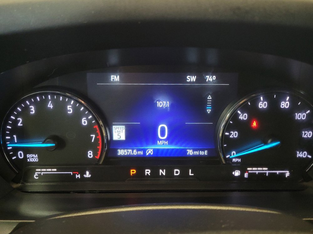 Used 2021 Ford Explorer Limited w/ Equipment Group 301A AWD/4WD image 23