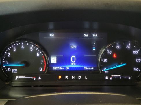 Used 2021 Ford Explorer Limited w/ Equipment Group 301A AWD/4WD image 23