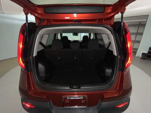 Used 2021 Kia Soul LX FWD image 22