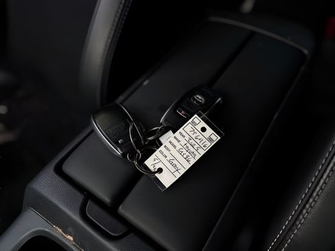Used 2025 Toyota GR86 Premium RWD image 24