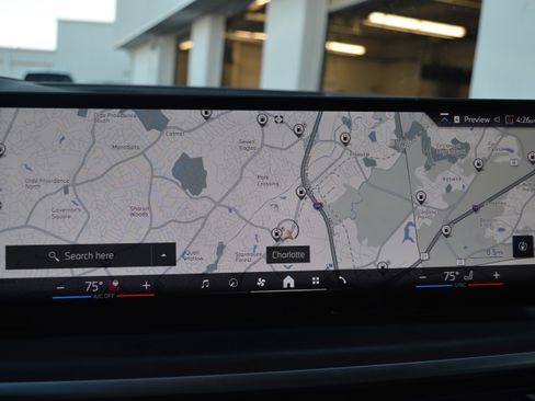 Certified 2025 BMW X5 sDrive40i w/ Premium Package image 20