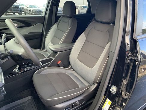 Used 2023 Chevrolet TrailBlazer LT image 13