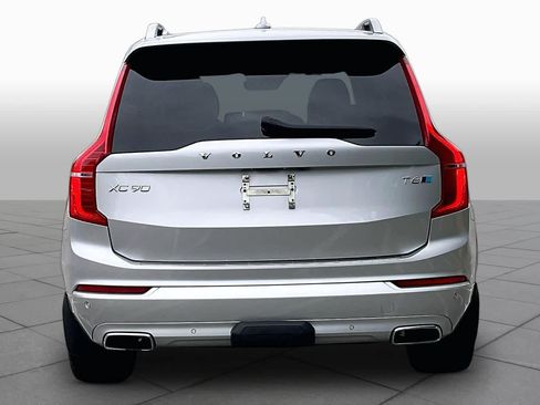 Used 2019 Volvo XC90 T6 Momentum w/ Advanced Package AWD/4WD image 4