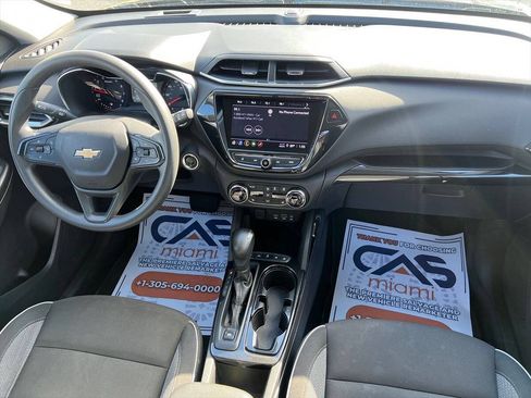 Used 2023 Chevrolet TrailBlazer LT w/ Convenience Package FWD image 10