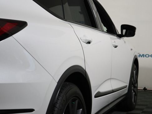 Used 2025 Acura MDX A-Spec AWD/4WD image 5