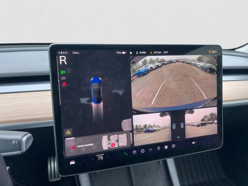 Used 2023 Tesla Model 3 Performance image 21