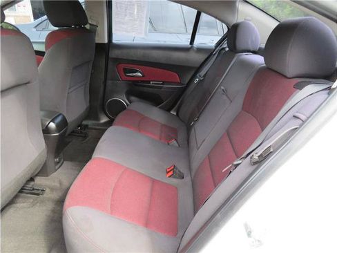 Used 2014 Chevrolet Cruze LT w/ All-Star Edition FWD image 5
