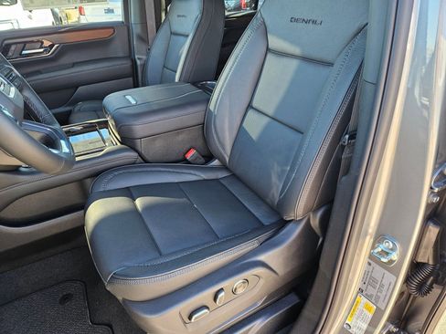 New 2026 GMC Yukon XL Denali w/ Sun & Power Step Package image 23