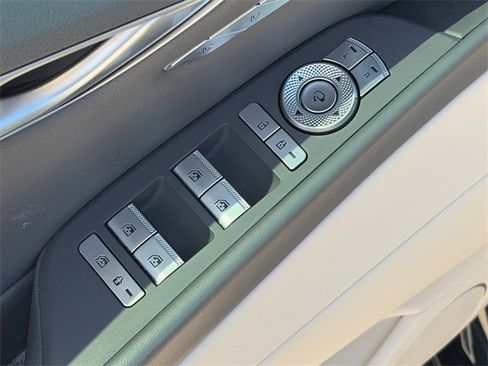 Used 2022 Genesis G80 2.5T image 20