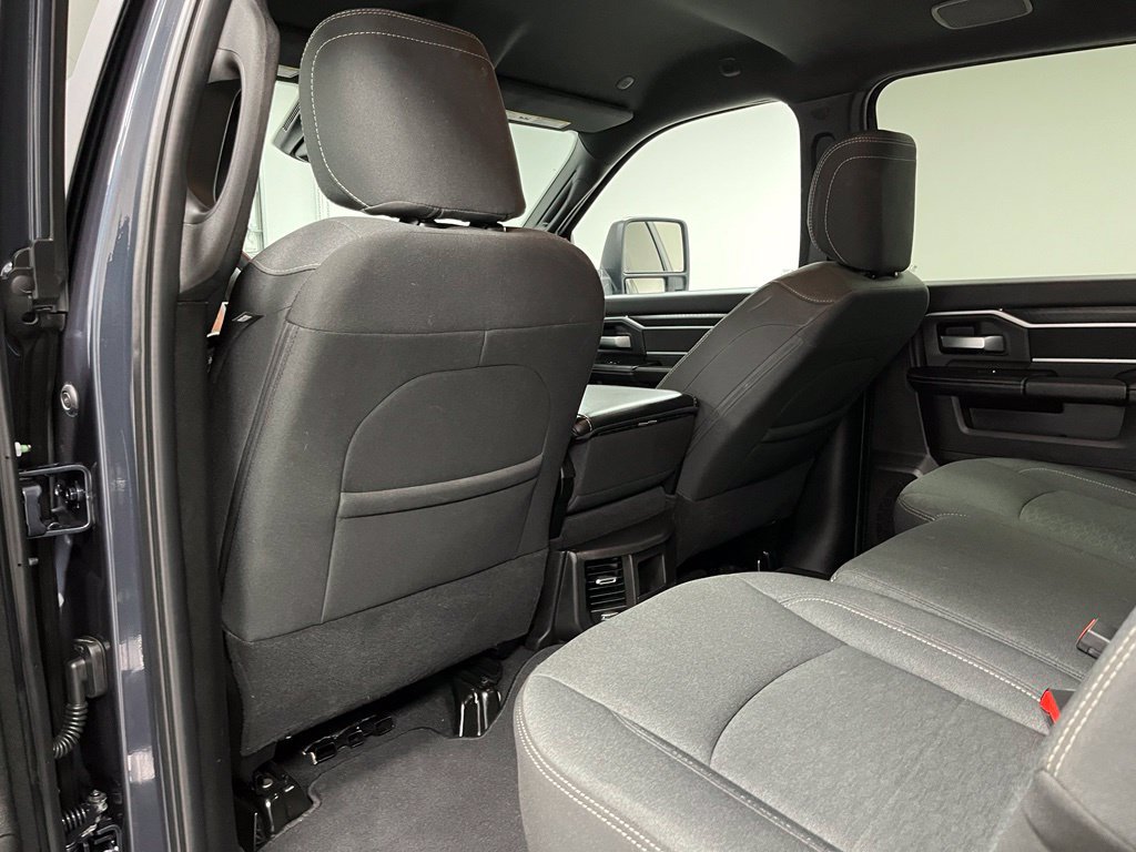 Used 2026 RAM 2500 Big Horn AWD/4WD image 40