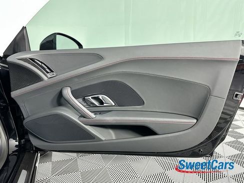 Used 2022 Audi R8 V10 performance image 35