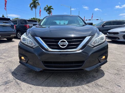 Used 2018 Nissan Altima 2.5 SV FWD image 2