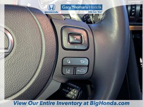 Used 2023 Lexus IS 300 w/ Premium Package RWD image 28