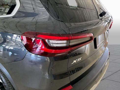 Used 2023 BMW X5 sDrive40i w/ Premium Package RWD image 52