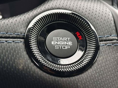 New 2026 Jeep Compass Latitude AWD/4WD image 7
