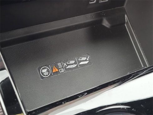 New 2026 GMC Yukon XL Elevation w/ Elevation Premium Package image 19