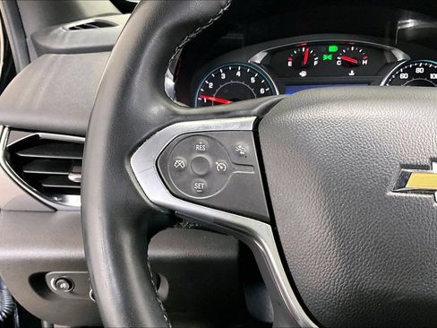 Used 2023 Chevrolet Traverse LT AWD/4WD image 11