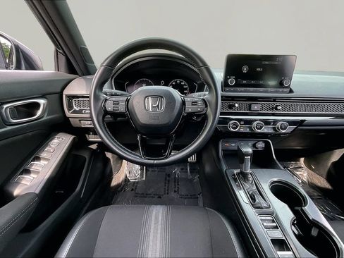 Used 2025 Honda Civic Sport image 9