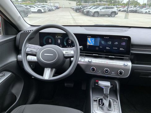 Certified 2026 Hyundai Kona SE AWD/4WD image 14