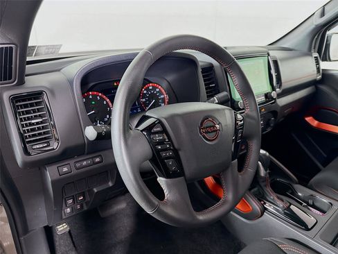 Used 2024 Nissan Frontier PRO-4X w/ Off-Road Protection Package AWD/4WD image 9