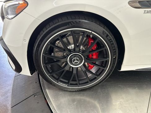 New 2026 Mercedes-Benz E 53 AMG e 4MATIC Sedan image 33