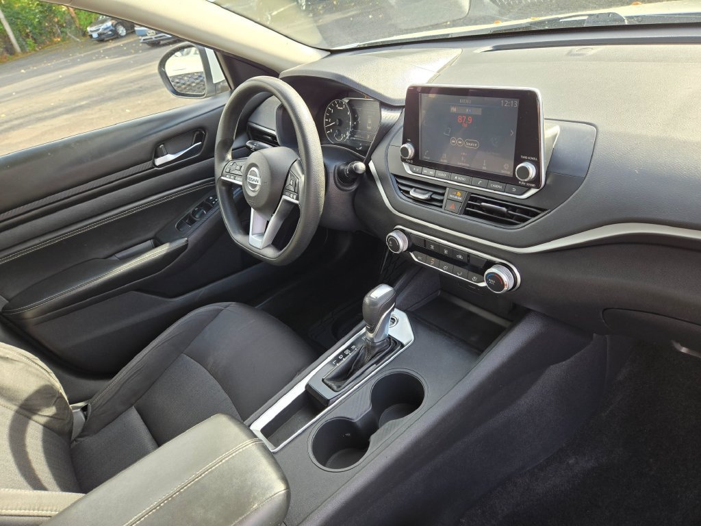 Used 2020 Nissan Altima 2.5 S FWD image 11