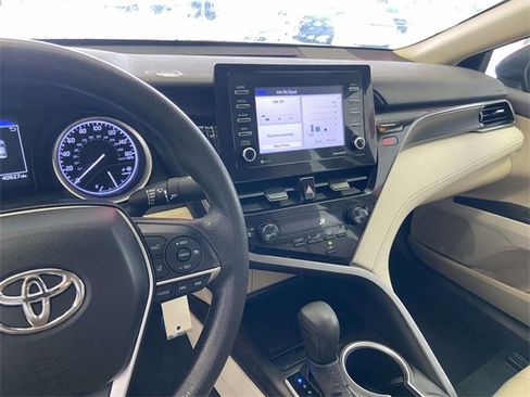 Used 2023 Toyota Camry LE image 22