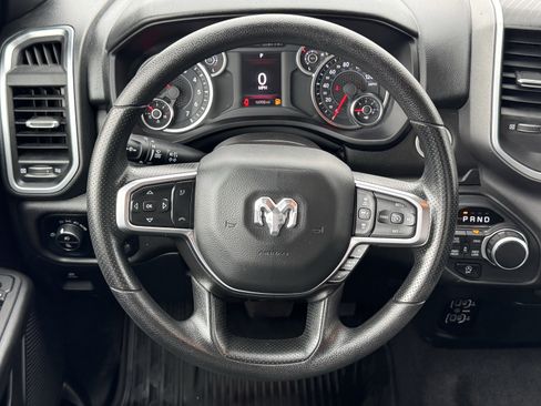 Used 2025 RAM 1500 Big Horn AWD/4WD image 16