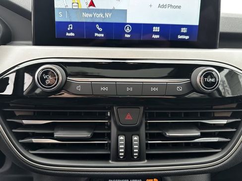 Certified 2022 Ford Escape SEL image 23