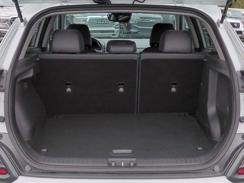 Used 2020 Hyundai Kona Limited image 13