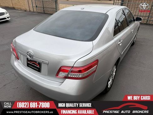 Used 2010 Toyota Camry FWD image 15