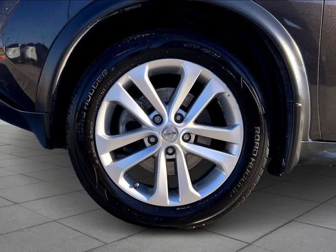 Used 2012 Nissan Juke SL image 11