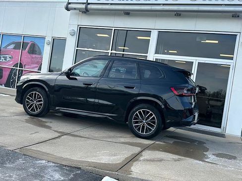 Certified 2023 BMW X1 xDrive28i w/ Premium Package image 7